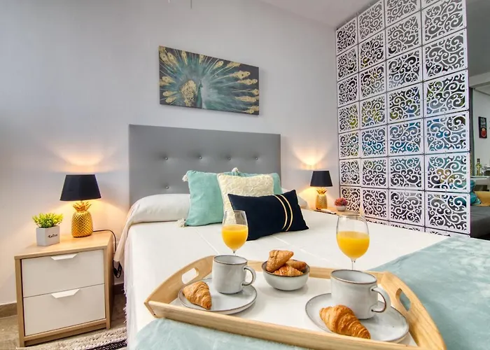 Alhamar Apartment Beachfront In Calahonda