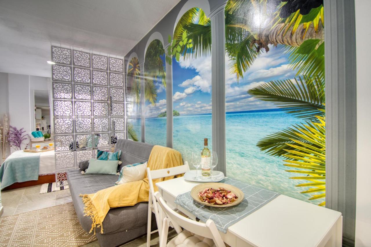 Apartment Alhamar Beachfront In Calahonda