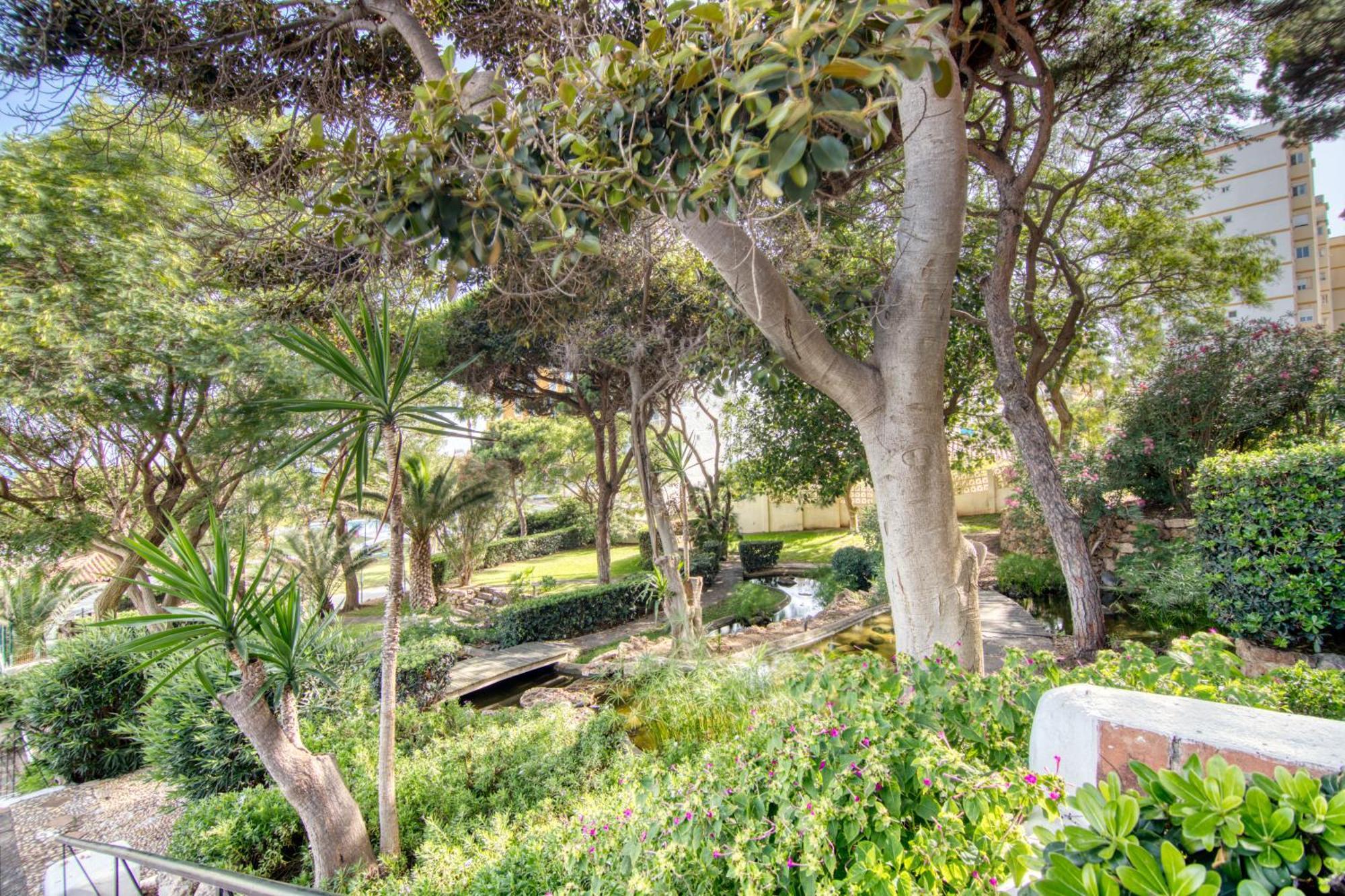 Apartment Alhamar Beachfront In Calahonda *
